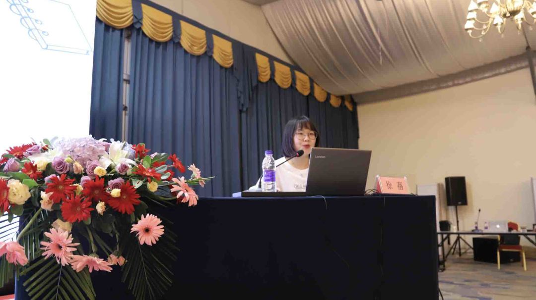 夏秋红老师分享了大班幼儿的游戏记录,植物和天气记录.